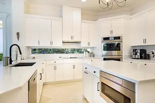 533 Edgebrook Ln, West Palm Beach, FL 33411 - Photo 31