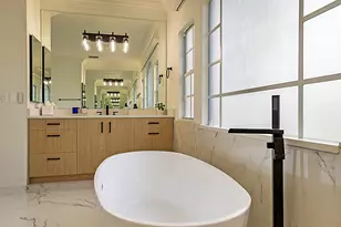 533 Edgebrook Ln, West Palm Beach, FL 33411 - Photo 47