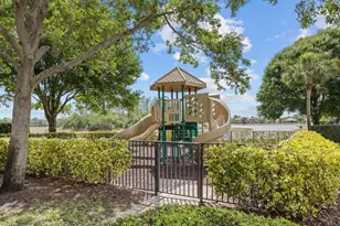 533 Edgebrook Ln, West Palm Beach, FL 33411 - Photo 67