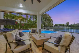 533 Edgebrook Ln, West Palm Beach, FL 33411 - Photo 13