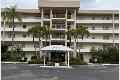 3930 Oaks Clubhouse Drive #408, Pompano Beach, FL 33069 - Photo 17