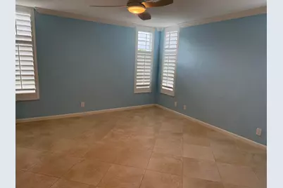 3930 Oaks Clubhouse Drive #408, Pompano Beach, FL 33069 - Photo 9