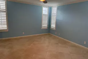 3930 Oaks Clubhouse Dr, Pompano Beach, FL 33069 - Photo 9