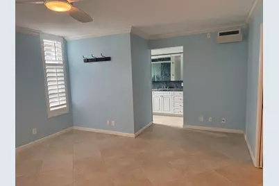 3930 Oaks Clubhouse Drive #408, Pompano Beach, FL 33069 - Photo 7