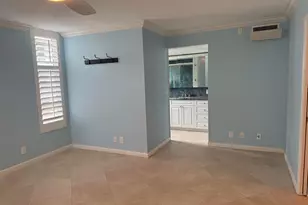 3930 Oaks Clubhouse Dr, Pompano Beach, FL 33069 - Photo 7