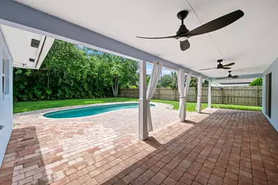 3244 NW 25th Way, Boca Raton, FL 33434 - Photo 23