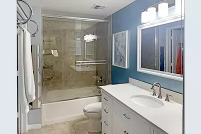 802 W Windward Way #304, Lantana, FL 33462 - Photo 13