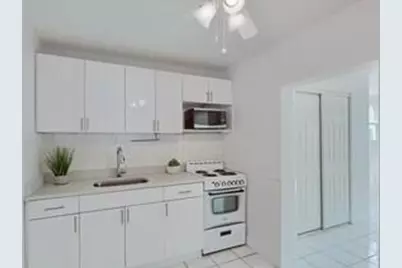 4710 Garden Avenue #1 Rear, West Palm Beach, FL 33405 - Photo 7