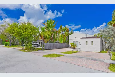 1609 NE 5th Court, Fort Lauderdale, FL 33301 - Photo 13