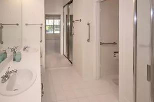 199 E Tall Oaks Cir, Palm Beach Gardens, FL 33410 - Photo 17