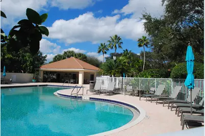 199 E Tall Oaks Circle, Palm Beach Gardens, FL 33410 - Photo 47