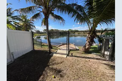 7790 SW 161st Avenue, Miami, FL 33193 - Photo 21