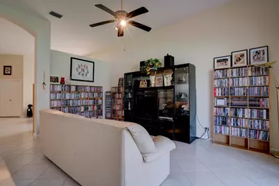 15323 Fiorenza Circle, Delray Beach, FL 33446 - Photo 23