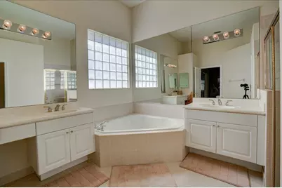 15323 Fiorenza Circle, Delray Beach, FL 33446 - Photo 35