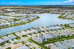 10038 Regency Wy, Palm Beach Gardens, FL 33412 - Photo 23