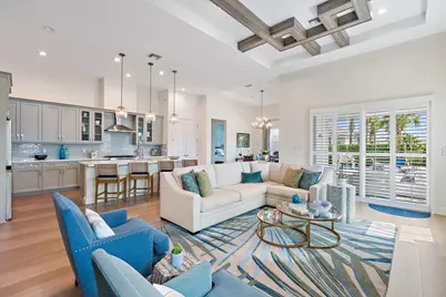 10038 Regency Way, Palm Beach Gardens, FL 33412 - Photo 3