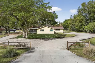 749 W Rambling Dr, Wellington, FL 33414 - Photo 45