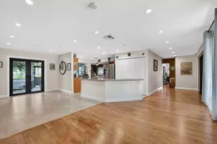 749 W Rambling Dr, Wellington, FL 33414 - Photo 5