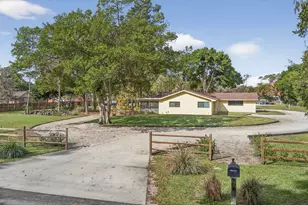 749 W Rambling Dr, Wellington, FL 33414 - Photo 1