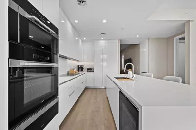 220 Lake Shore Drive #1401, Lake Park, FL 33403 - Photo 7