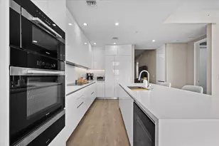 220 Lake Shore Dr, Lake Park, FL 33403 - Photo 7