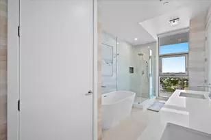 220 Lake Shore Dr, Lake Park, FL 33403 - Photo 25