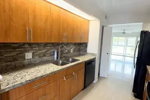 12551 SW 16th Ct, Pembroke Pines, FL 33027 - Photo 3