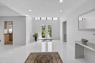 32 Estate Dr, Boynton Beach, FL 33436 - Photo 9