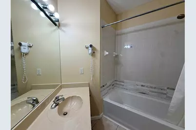 8356 Mulligan Circle #Unit B, Port Saint Lucie, FL 34986 - Photo 5