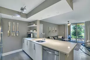 123 Yacht Club Way, Hypoluxo, FL 33462 - Photo 9