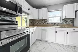 4679 W Martha Louise Dr, West Palm Beach, FL 33417 - Photo 11