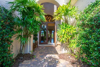 138 SE Via San Marino, Port Saint Lucie, FL 34984 - Photo 3