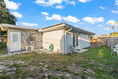 8361 Wilton Drive, Lake Clarke Shores, FL 33406 - Photo 33