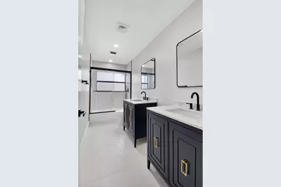 9362 Laurel Green Drive, Boynton Beach, FL 33437 - Photo 19