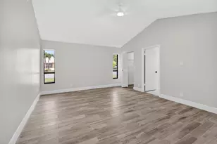 9362 Laurel Green Dr, Boynton Beach, FL 33437 - Photo 13