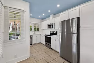 208 S K St, Lake Worth Beach, FL 33460 - Photo 3