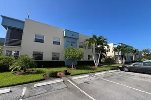 897 Flanders S, Delray Beach, FL 33484 - Photo 1