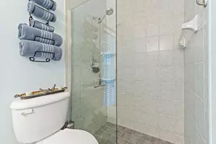 112 Hidden Hollow Dr, Palm Beach Gardens, FL 33418 - Photo 45