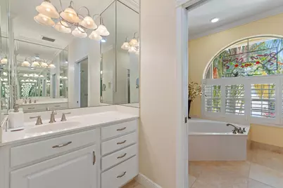 112 Hidden Hollow Drive, Palm Beach Gardens, FL 33418 - Photo 21