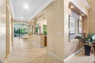 3483 Collonade Dr, Wellington, FL 33449 - Photo 9