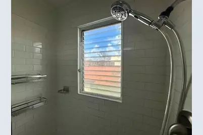 21 S Ocean Breeze-Main 2nd Floor #2, Lake Worth Beach, FL 33460 - Photo 9