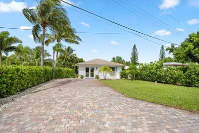 801 Hibiscus Avenue, Juno Beach, FL 33408 - Photo 23