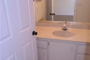 13717 Yarmouth Dr, Wellington, FL 33414 - Photo 11