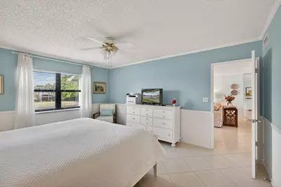 12871 Briarlake Drive #203, Palm Beach Gardens, FL 33418 - Photo 25