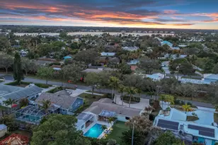 19256 Country Club Dr, Jupiter, FL 33469 - Photo 69