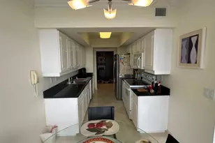 21055 Yacht Club Dr, Aventura, FL 33180 - Photo 15