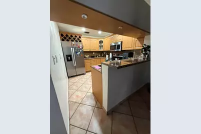 6636 NW 178th Terrace, Hialeah, FL 33015 - Photo 7