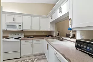 33 Sausalito Dr, Boynton Beach, FL 33436 - Photo 9