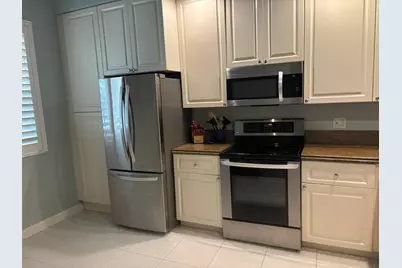 18 Harbour Isle Drive W #102, Fort Pierce, FL 34949 - Photo 3