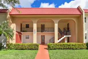 477 Lake Dora Dr, West Palm Beach, FL 33411 - Photo 1